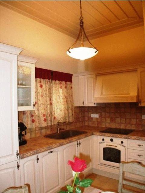 Giogarakis Suites إليوناس الغرفة الصورة