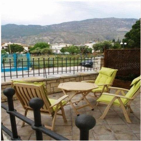 Giogarakis Suites إليوناس الغرفة الصورة